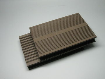 Bon prix Panneaux de plancher extérieurs de plate-forme de mousse composée de PVC pour le café en ligne